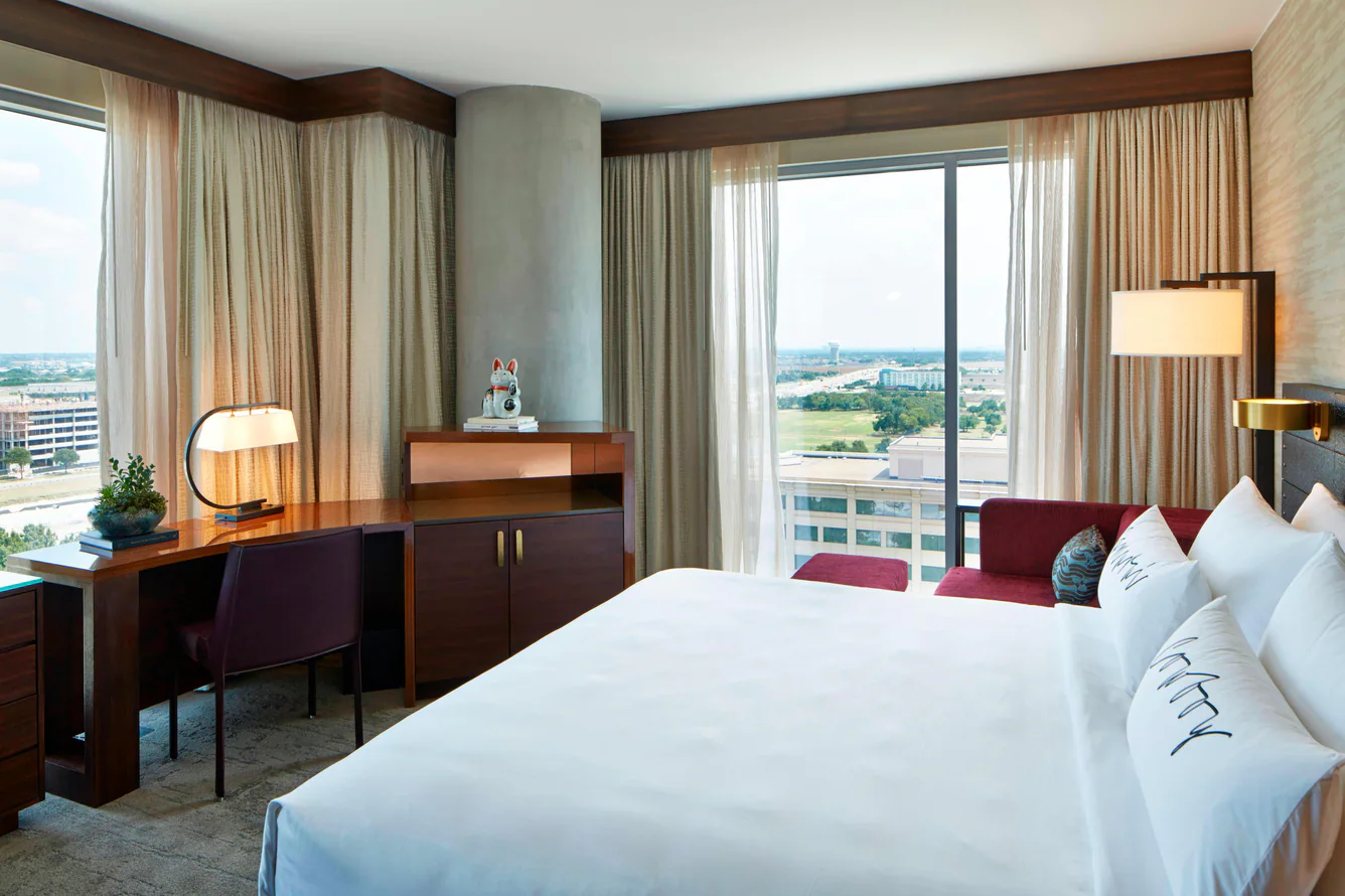 dalbp-guestroom-0026-hor-clsc